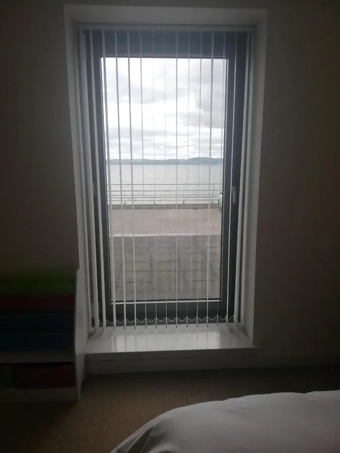 Stunning Waterfront Western Harbour Apartment 爱丁堡 0*,  英国